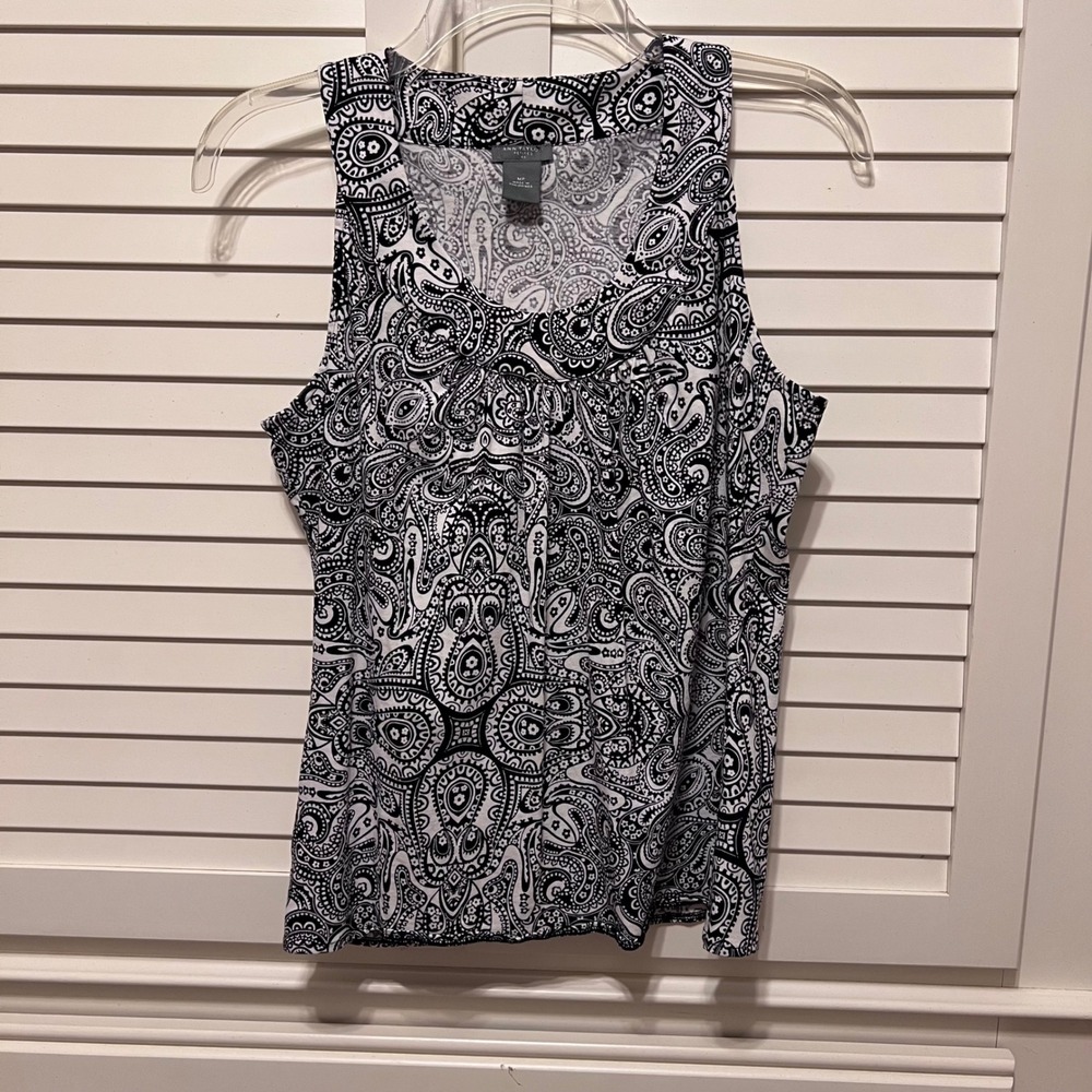 Ann Taylor Petite Black‎ White Paisley Medallion Scoop Neck Sleeveless Top MP